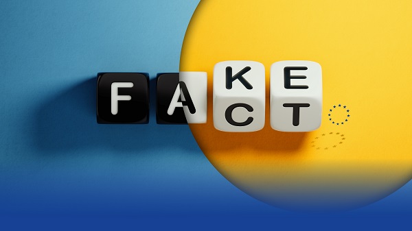 Fact / Fake