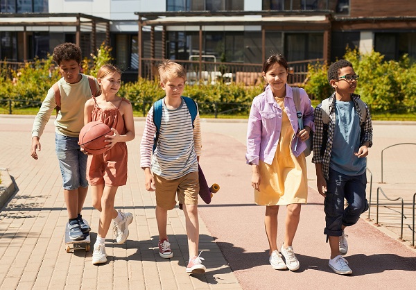 Children walking in the school yard