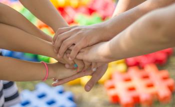 Effective Group Management in education: building teamwork among students