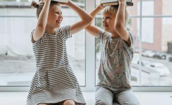 New Pedagogy to Increase Motivation: Indoor and Outdoor Learning