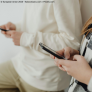 kids using mobile phones