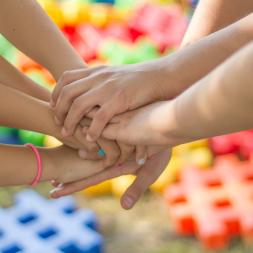 Effective Group Management in education: building teamwork among students