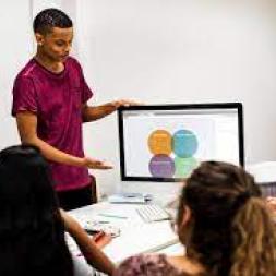 TEACHING IS COMMUNICATION