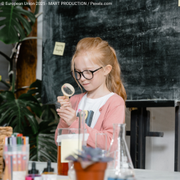 kid in school lab