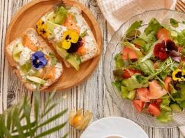 Healthy diets improve our mental and physical mood