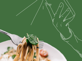 A digitally drawn hand with a mobile is taking a photo of a plate of pasta (photo) 