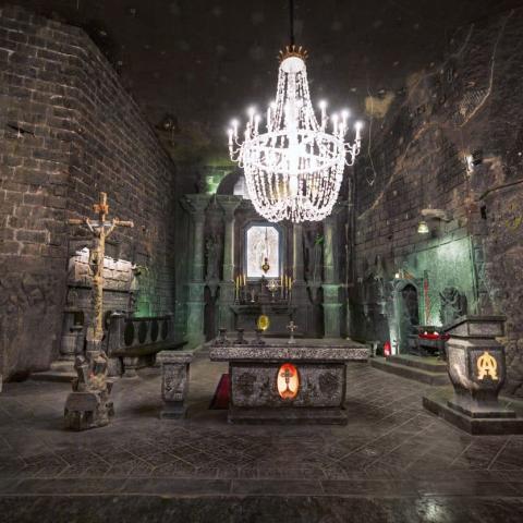 Saar Keymeulen: Wieliczka Salt Mine It is an industrial site that turned into a center of cultural heritage and tourism. I believe it's a special place because of its authenticity and the fact that the features of the past were kept preserved.