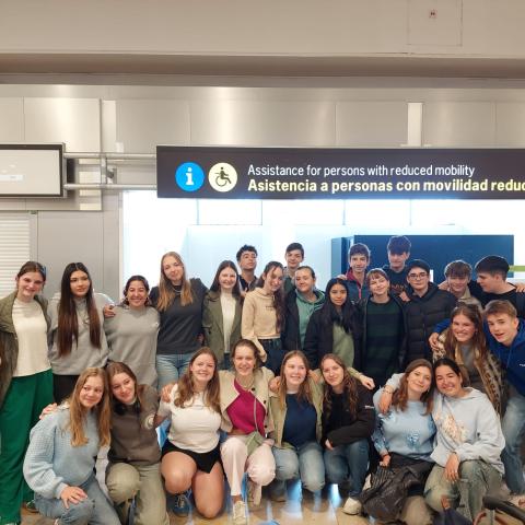Time to say "Goodbye"- Belgian team and their hosts at the airport Time to say "Goodbye"- Belgian team and their hosts at the airport