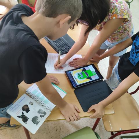 Some kids searching for pokemons